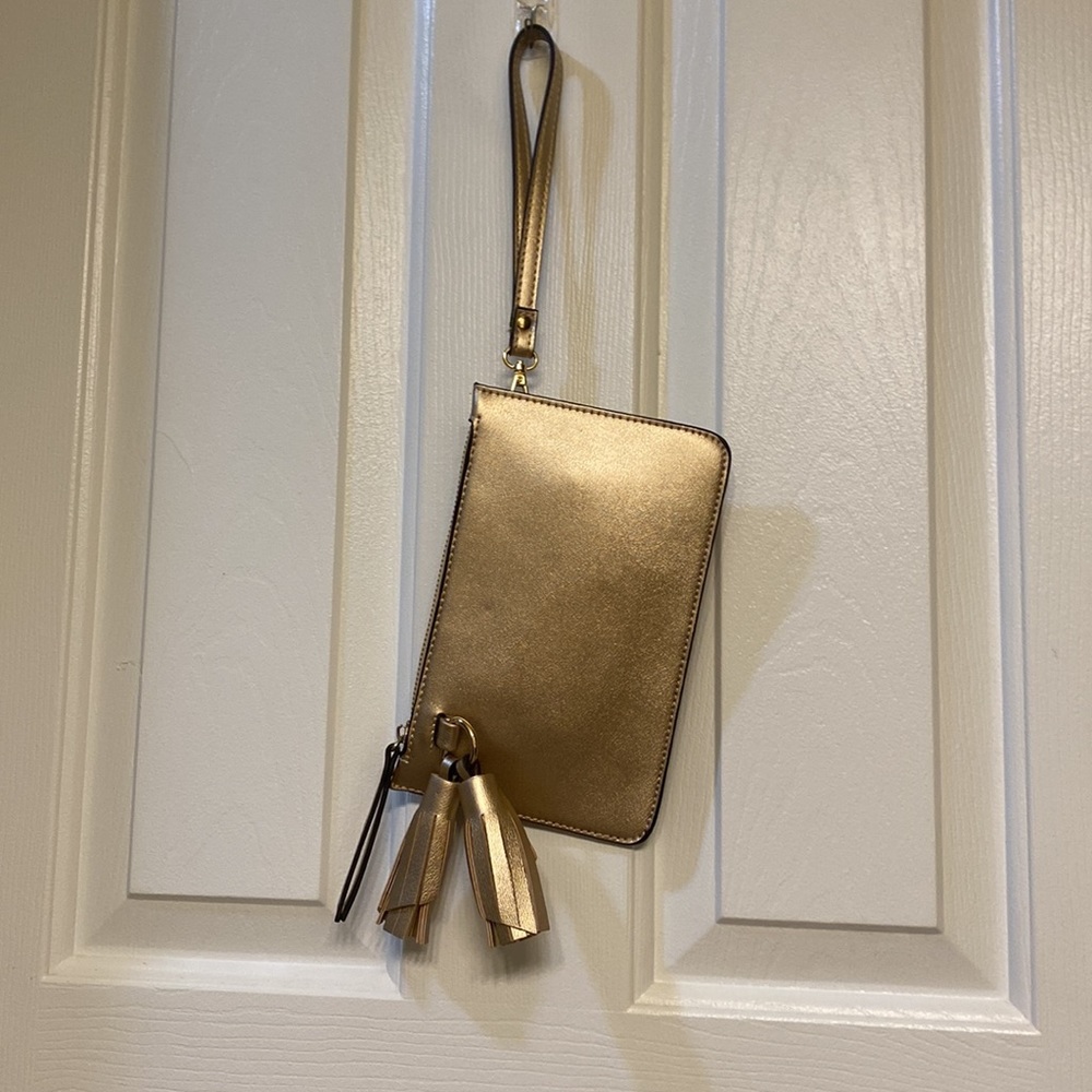 Melie Bianco Crossbody/Wristlet